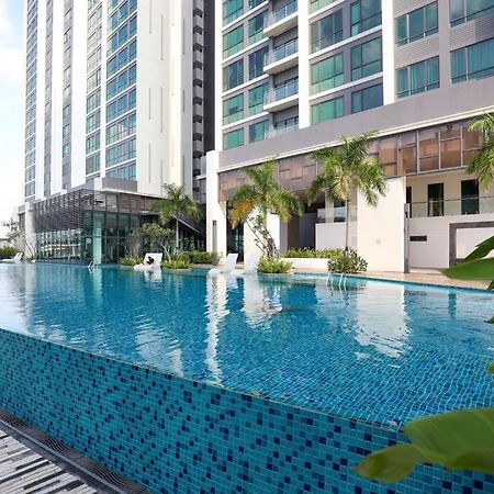 Elegant Homes 9Pax 5Bed Sunway Pyramid-Lagoon 2 Car Park Петалинг-Джая Экстерьер фото