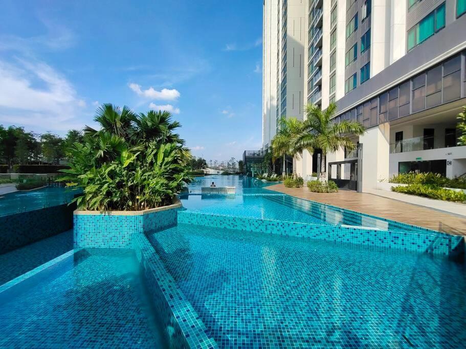 Elegant Homes 9Pax 5Bed Sunway Pyramid-Lagoon 2 Car Park Петалинг-Джая Экстерьер фото