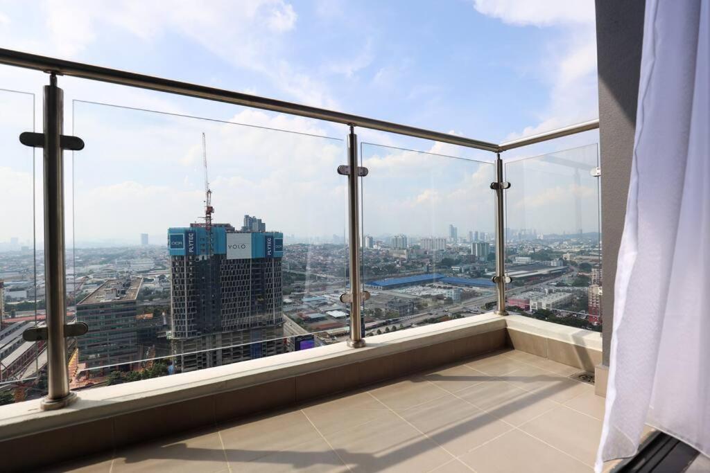 Elegant Homes 9Pax 5Bed Sunway Pyramid-Lagoon 2 Car Park Петалинг-Джая Экстерьер фото